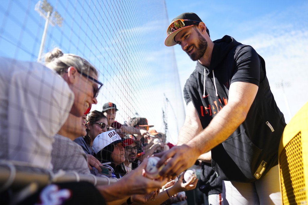 Proyectando la plantilla del día inaugural de 2026 de los SF Giants
