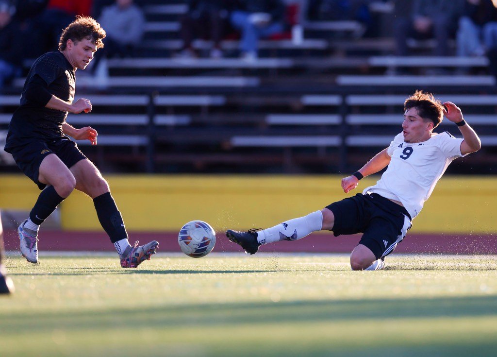 Playoffs de fútbol masculino y femenino de NCS: resultados del martes, calendario del miércoles