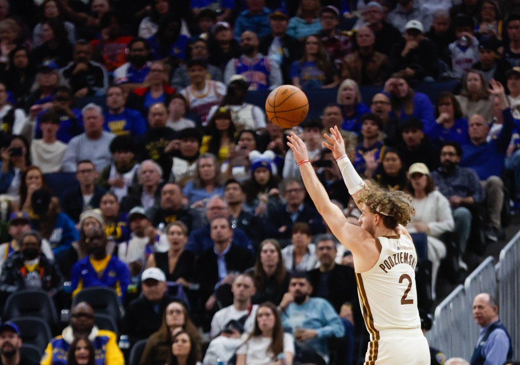 Análisis instantáneo de los Warriors: Podziemski celebra su cumpleaños con una gran victoria sobre los Grizzlies