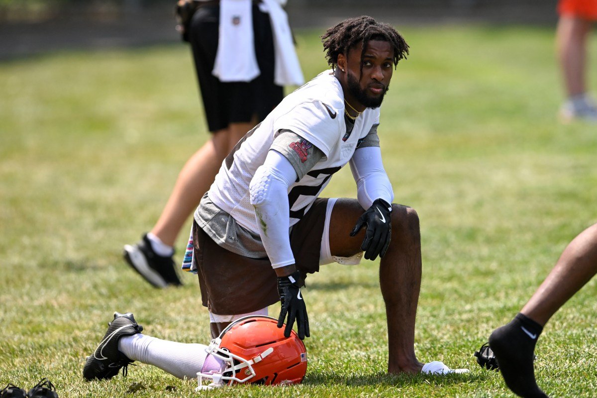 Los Browns pueden separarse del cinco veces Pro Bowler como parte de una reconstrucción drástica