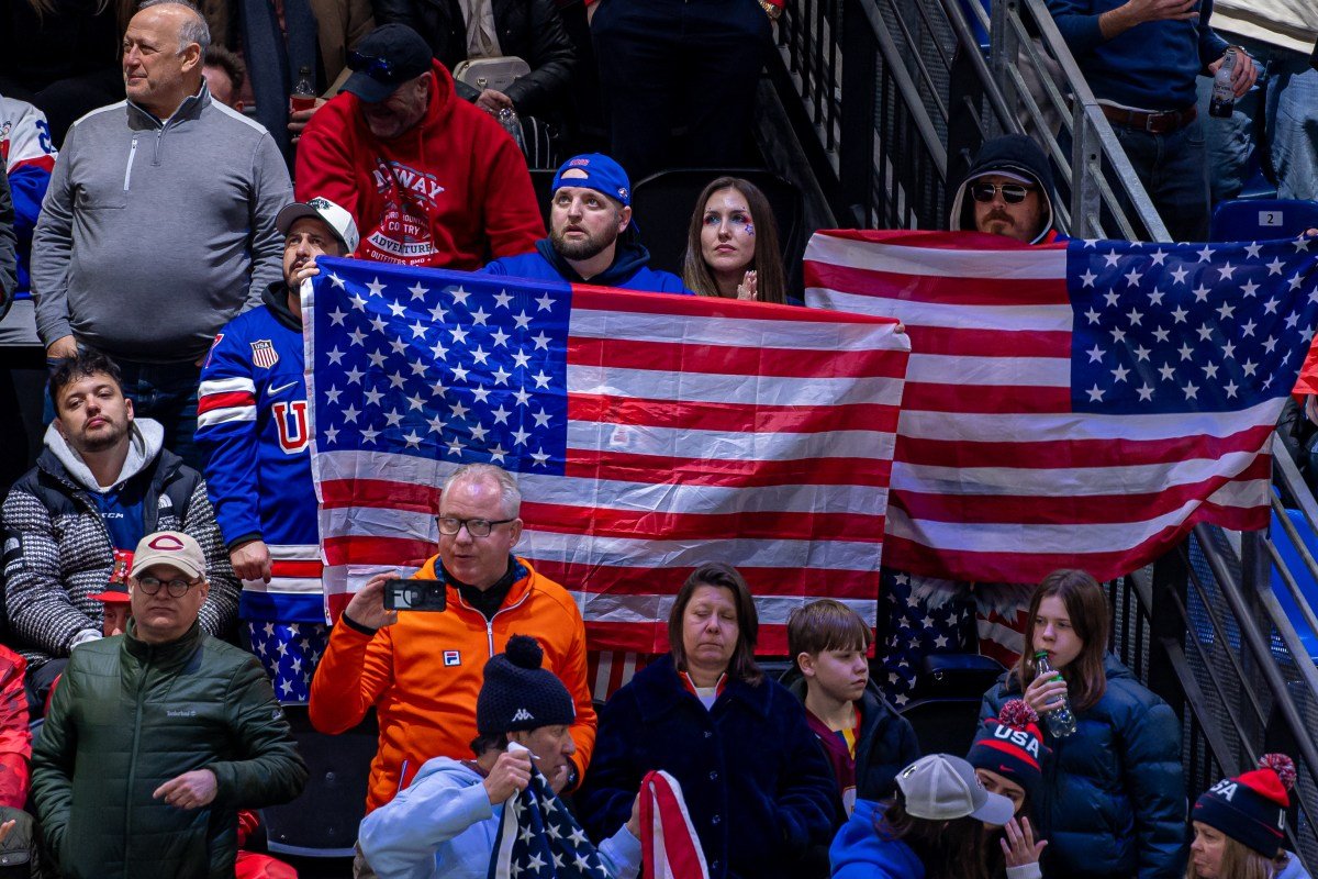 NBC provocó indignación con su cobertura de Estados Unidos y Canadá antes del juego por la medalla de oro olímpica