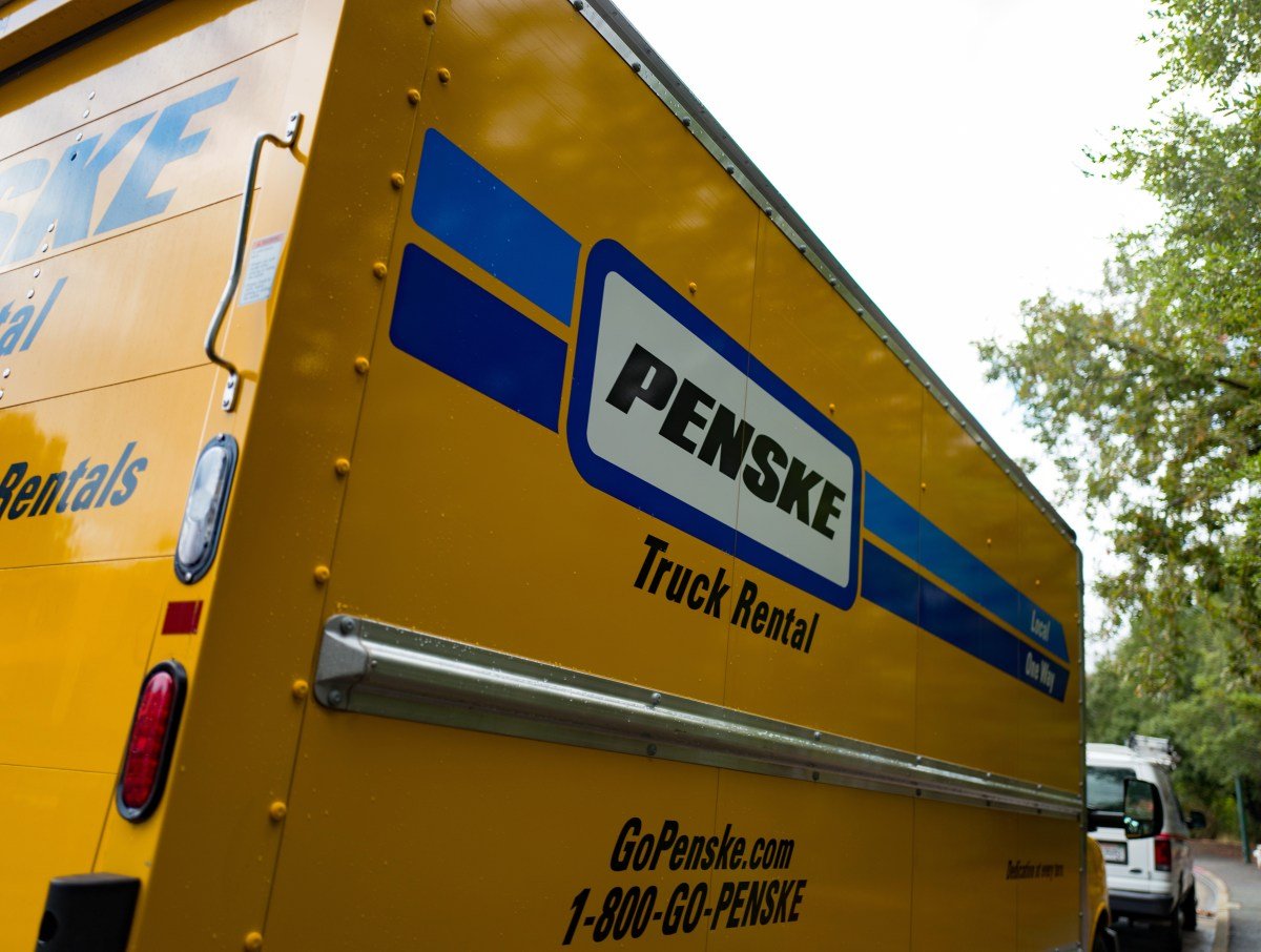 Una mujer regresa a casa del trabajo y se encuentra con una situación «peligrosa»