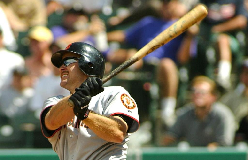 Jeff Kent ‘abrumado’ por la decisión de los SF Giants de retirar su número 21
