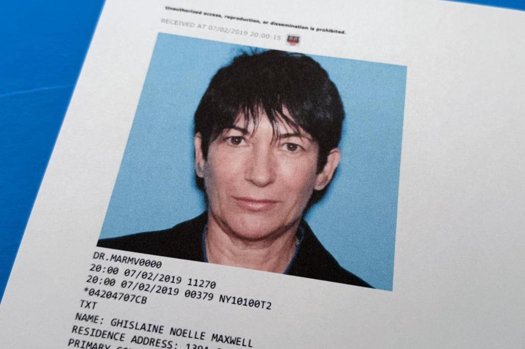Ghislaine Maxwell se opuso a la publicación de más documentos de Epstein