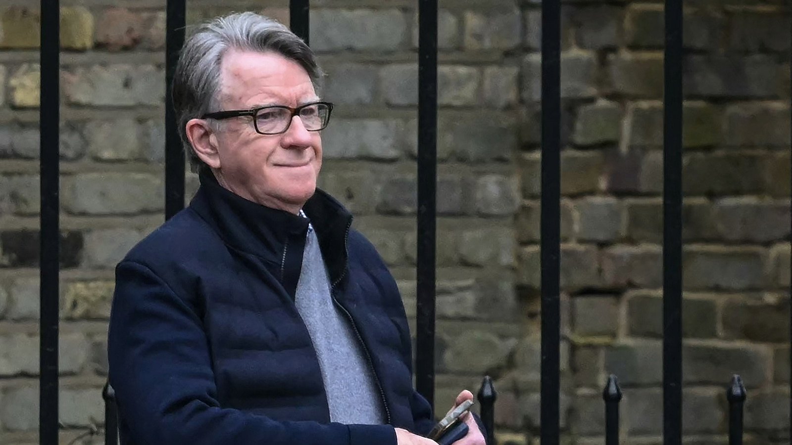 Peter Mandelson arrestado bajo sospecha de mala conducta en un cargo público en medio de las consecuencias de los archivos de Epstein