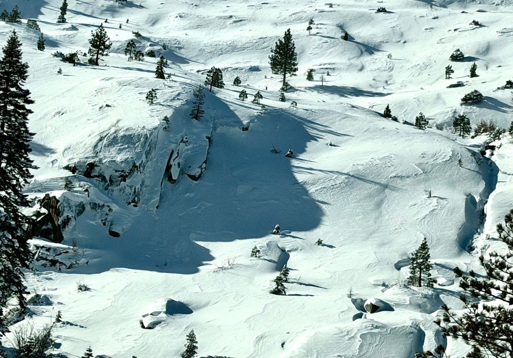 Una avalancha en el área de Tahoe puede haber enterrado a esquiadores – The Mercury News