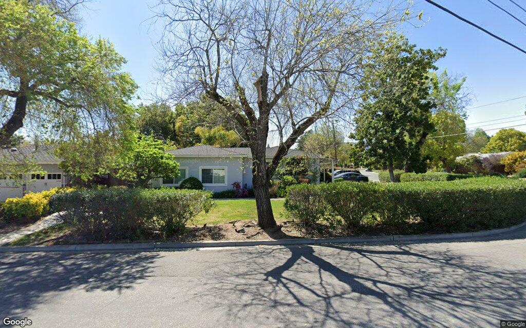 Residencias unifamiliares se venden por $3 millones en Saratoga