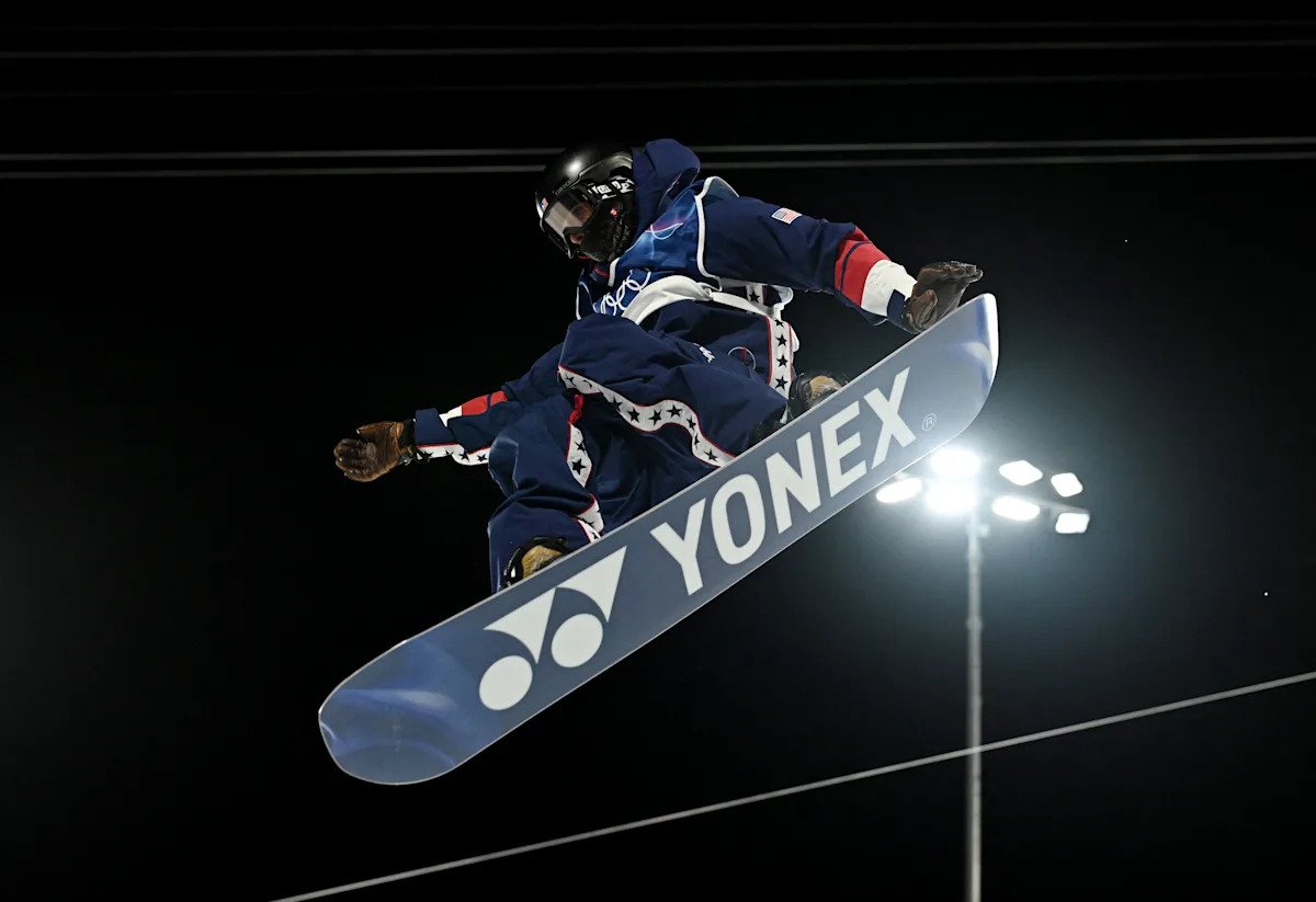 Juegos Olímpicos de Invierno 2026: Cómo ver al equipo de EE. UU. competir hoy en la final masculina de half-pipe de snowboard