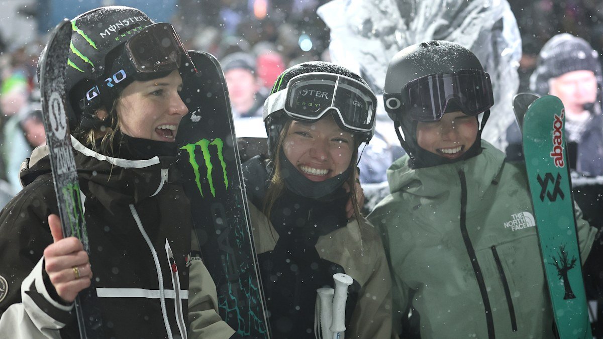 Juegos Olímpicos de Invierno 2026: ¿Quién es Indira Brown? La leyenda olímpica Casey Sharp fue el mentor de su futuro rival. Era Indira Brown, de 12 años.