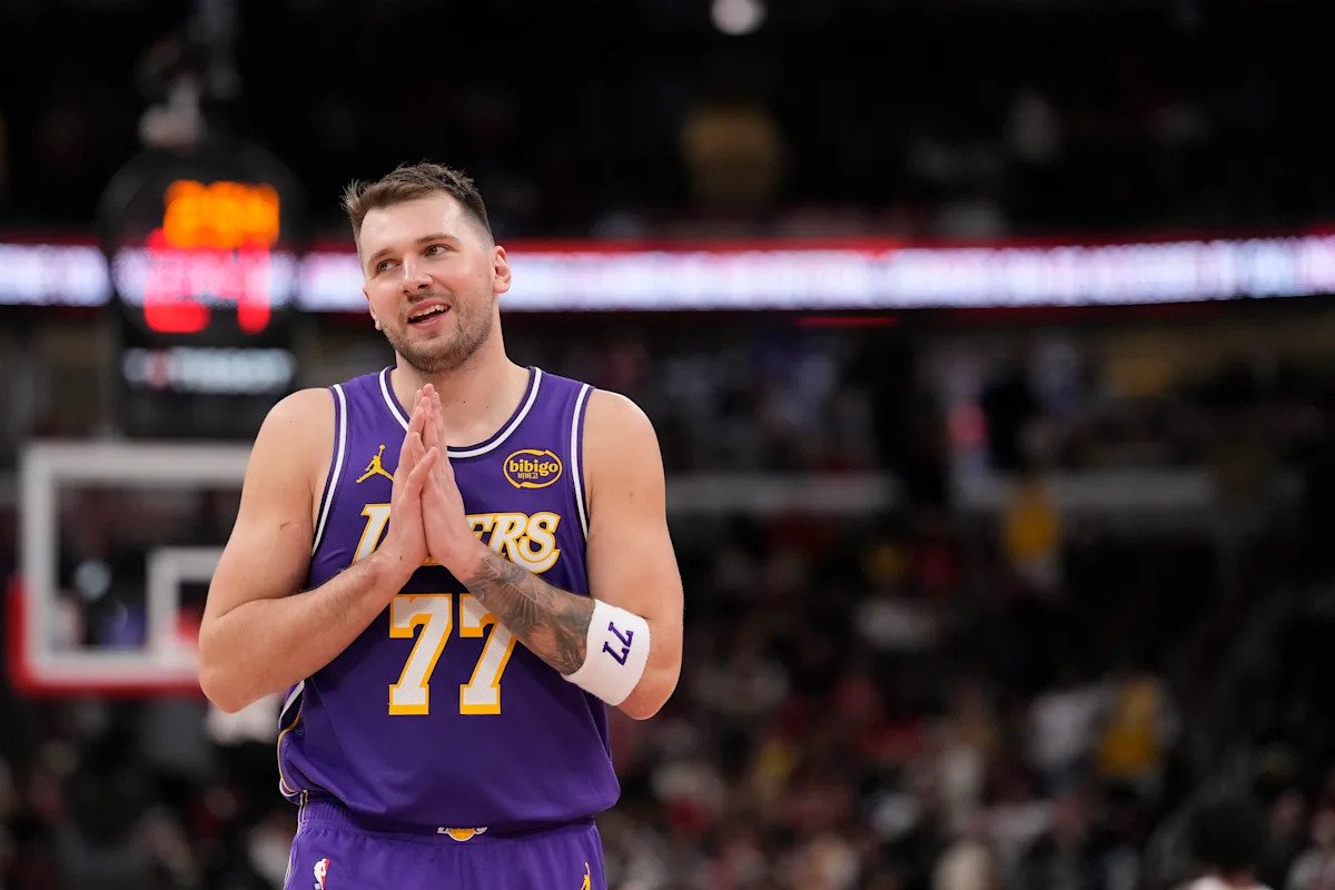 Alineación perfecta de Fantasy Basketball High Score para enero: es el mes de Luke y todos lo estamos viviendo a la altura