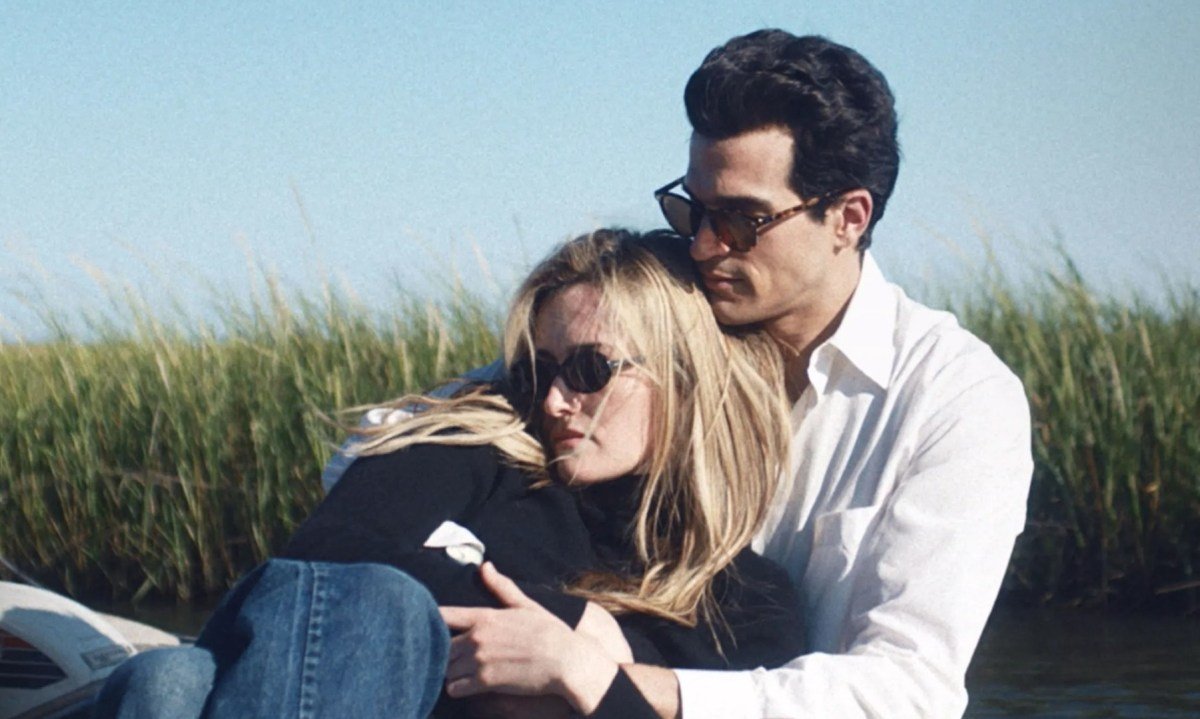 ‘Historia de amor: John F. Kennedy Jr. y Carolyn Bessett’ – Episodios