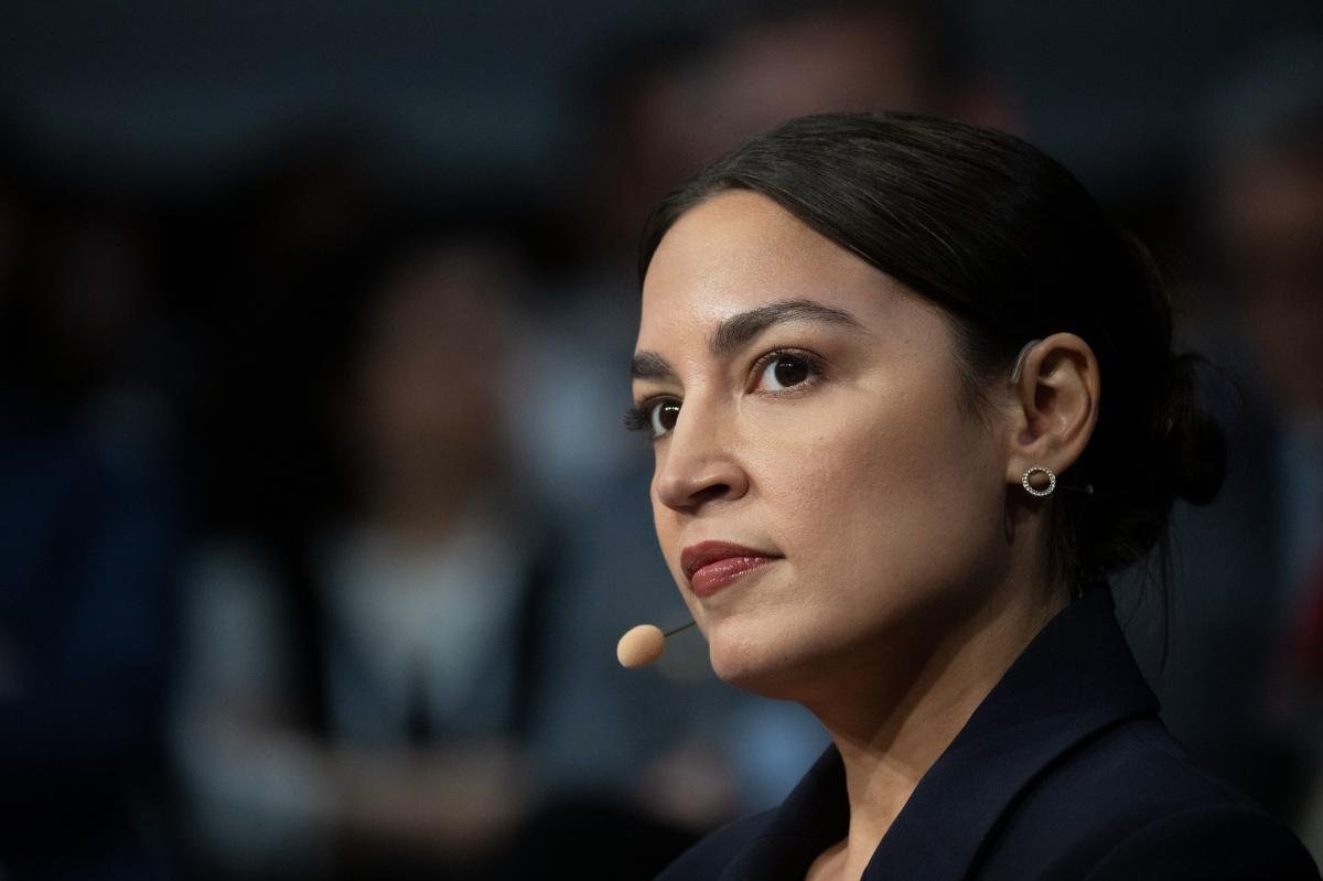 El ignorante ataque de la AOC al discurso de Marco Rubio en Munich demuestra que nunca estará listo para el horario de máxima audiencia