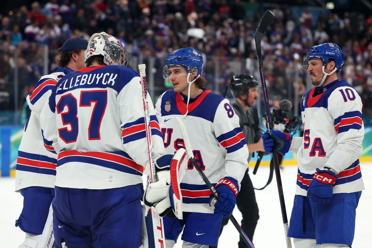 ¿Por qué el partido de hockey entre Estados Unidos y Canadá por la medalla de oro es el domingo a las 8:10 a. m. ET?