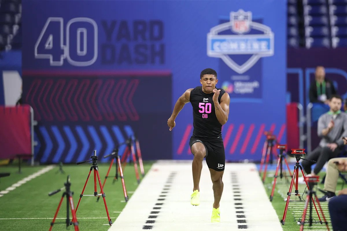 Lorenzo Stiles Jr., de Ohio State, corrió 4.27 en 40 yardas, convirtiéndose en el primer jugador en bajar de 4.3 en el NFL Combine de 2026.