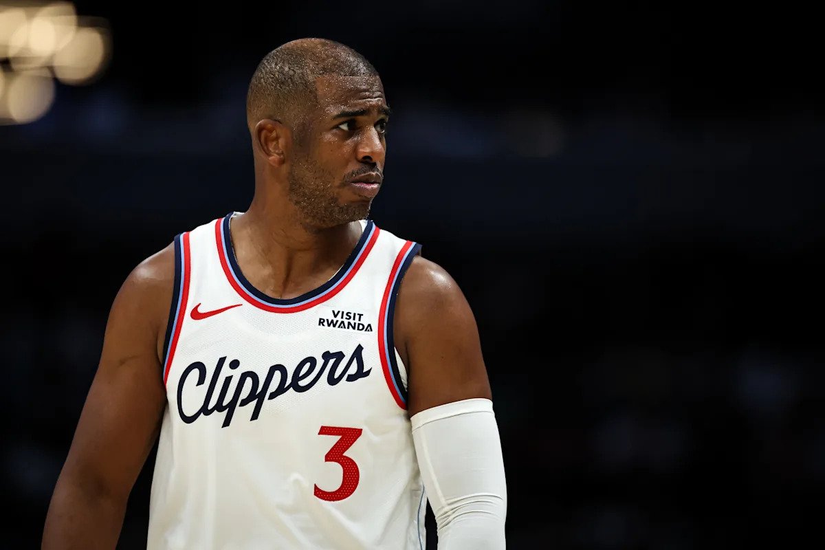 Chris Paul aborda la salida de los Clippers, Basketball Ops elogia al presidente del equipo por su liderazgo antes de enviarlo a la banca