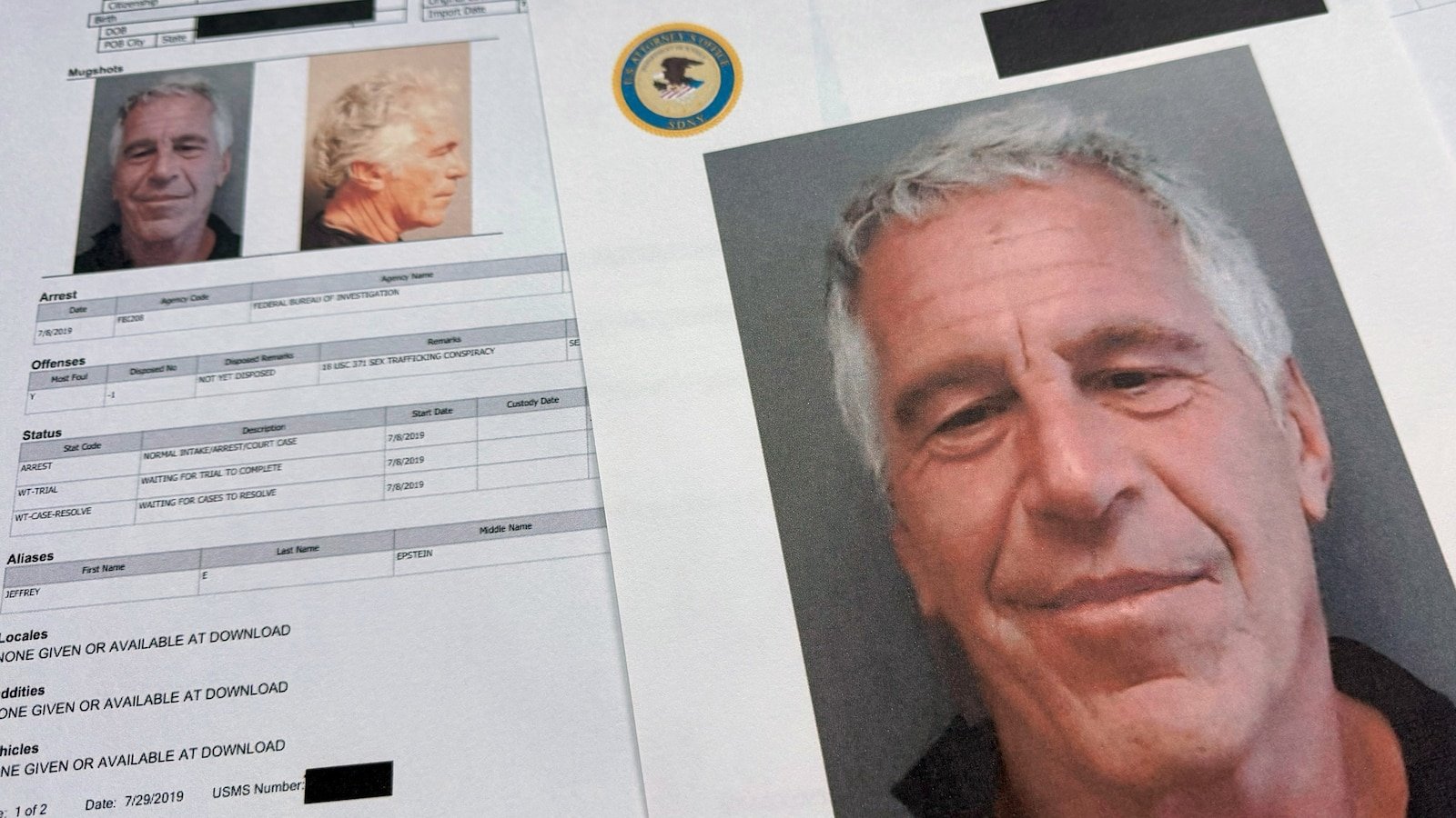 Las víctimas llegarán a un acuerdo en el caso contra el contador y abogado de Epstein: documentos