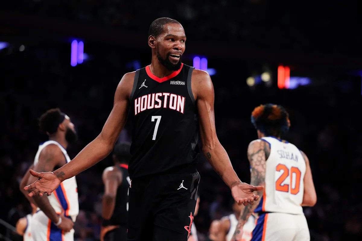 Kevin Durant dice que planea jugar en el equipo de los Juegos Olímpicos de Los Ángeles 2028 a pesar de su edad: «Diablos, sí, quiero jugar»