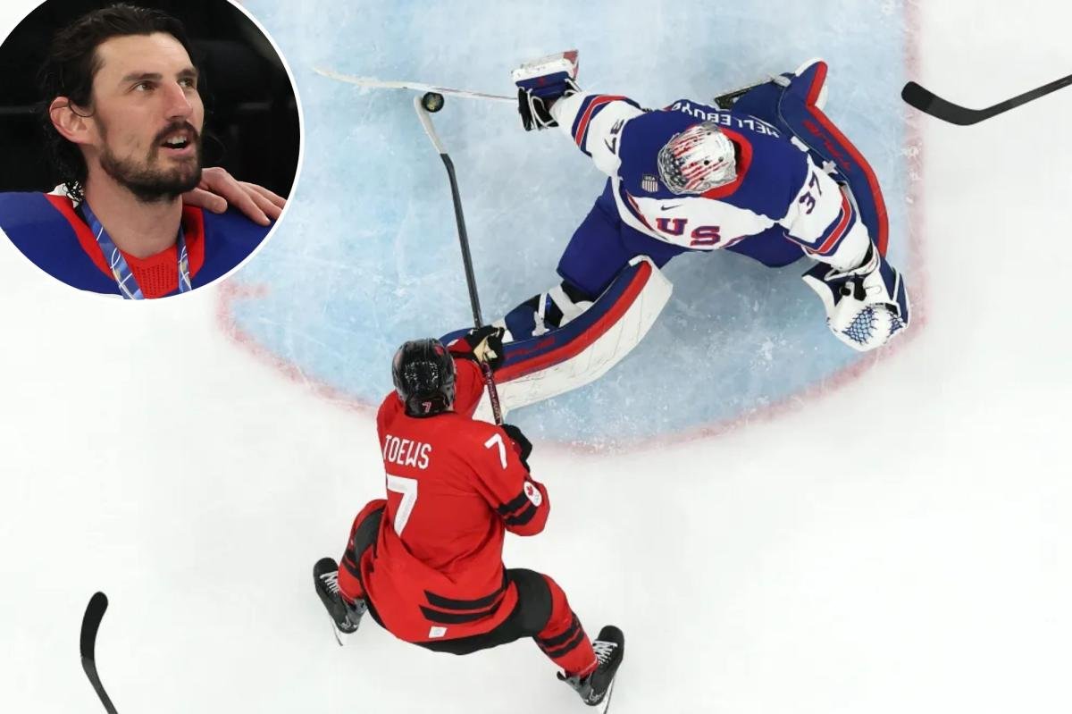 La salvada milagrosa de Connor Hellebuyck por parte de Devon Toews salvó a Estados Unidos