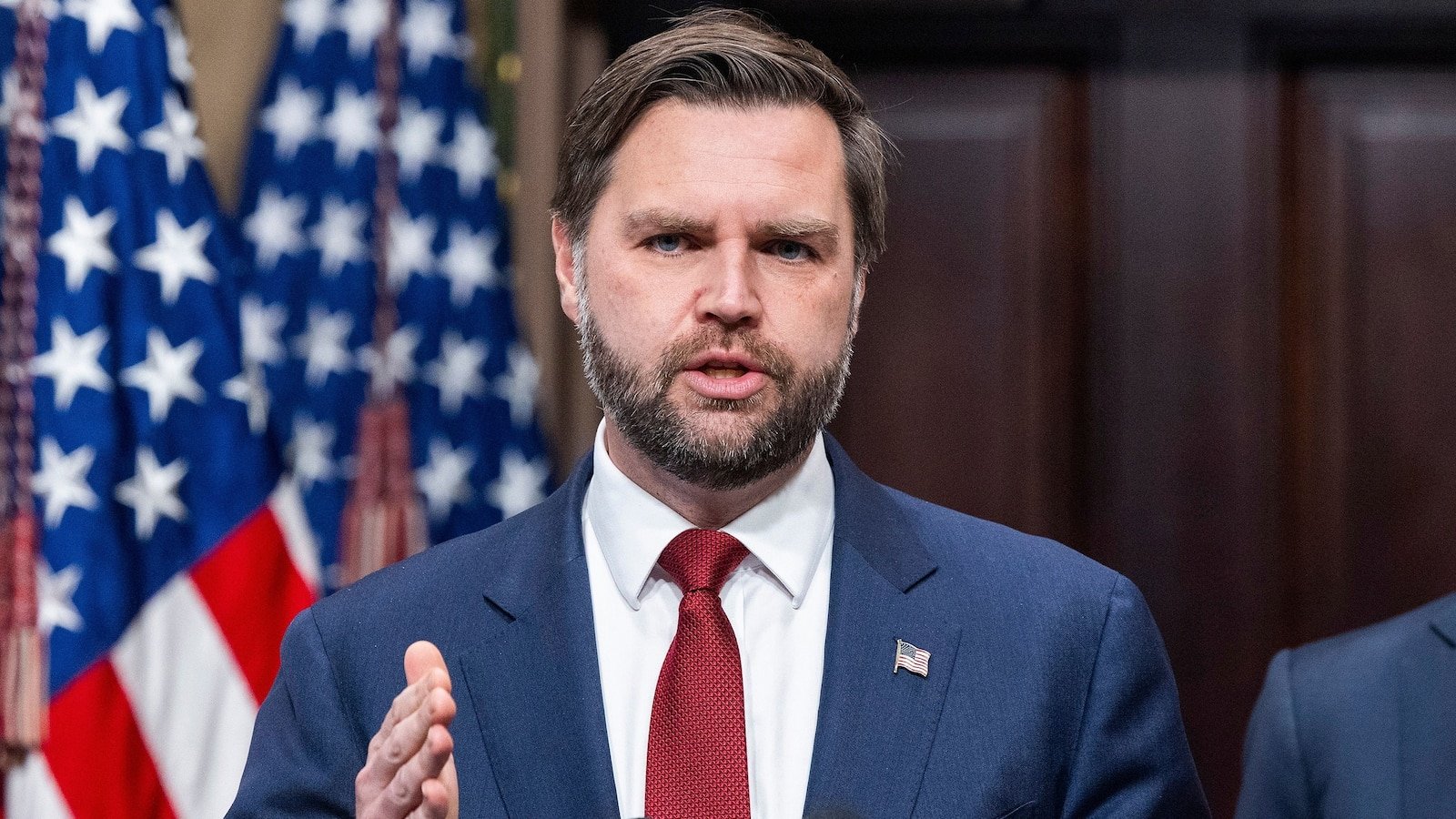 Vance está dispuesto a reunirse con los omaníes sobre Irán, que es poco probable que conduzca a años de guerra si Estados Unidos ataca.