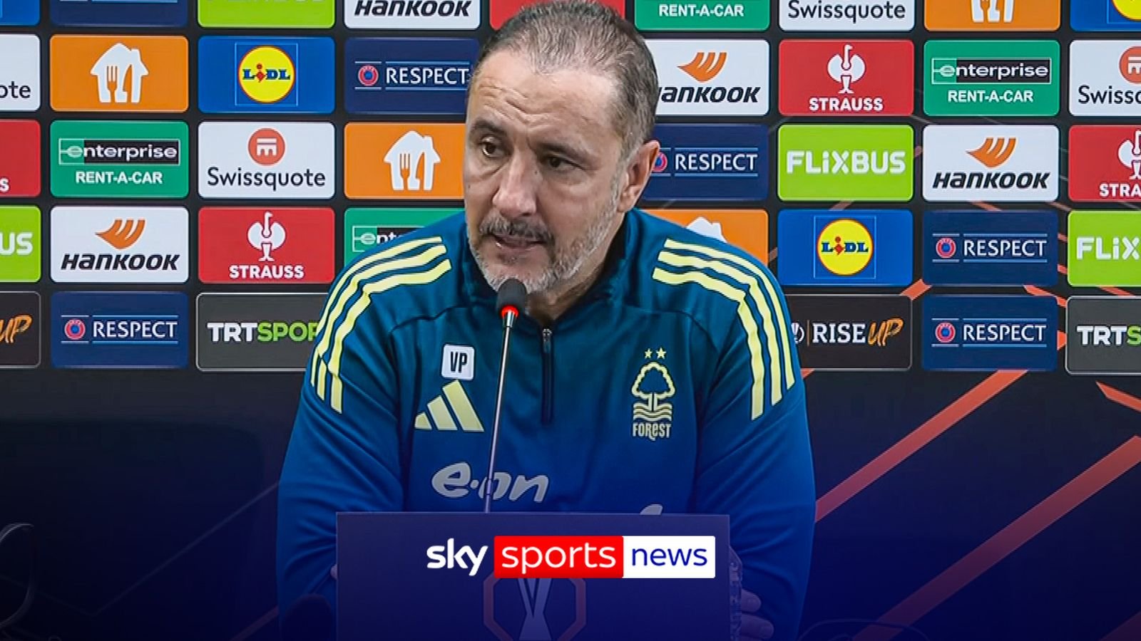 ¡Pereira elogia a los jugadores pero dice que Forest debe jugar de manera diferente en el próximo partido!