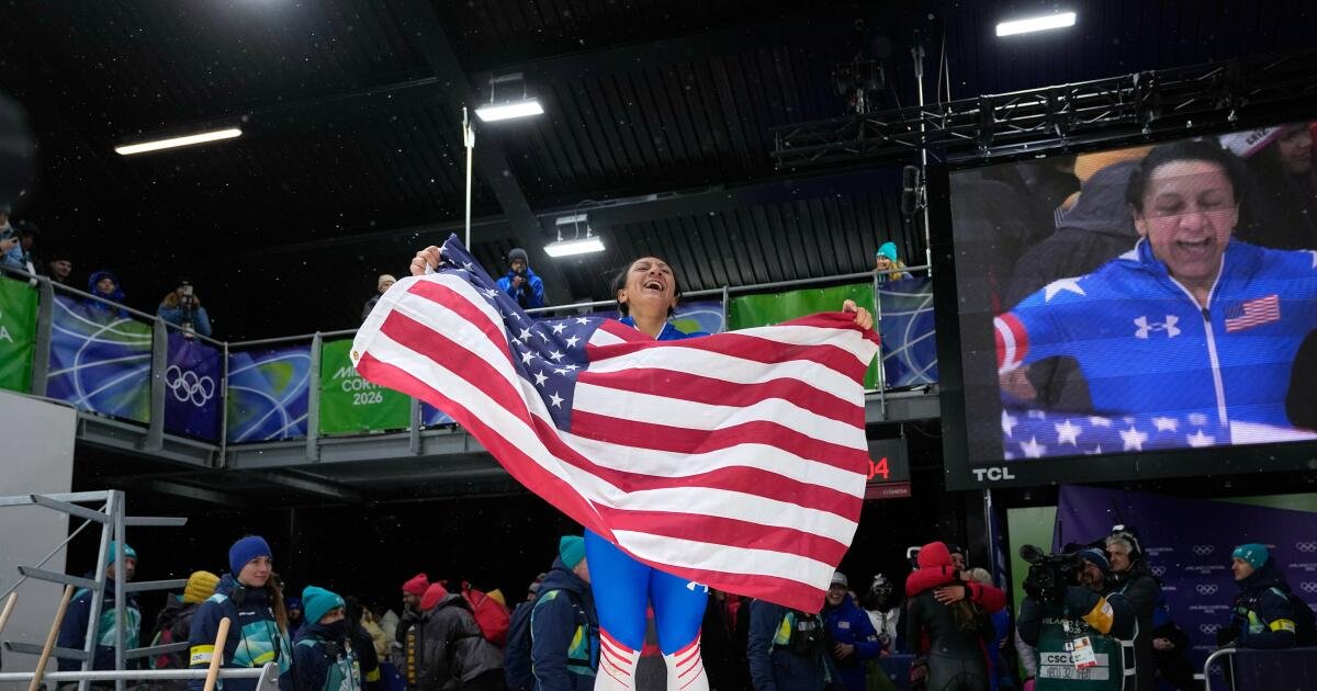 La estrella del trineo Elana Meyers Taylor ganó su primera medalla de oro olímpica
