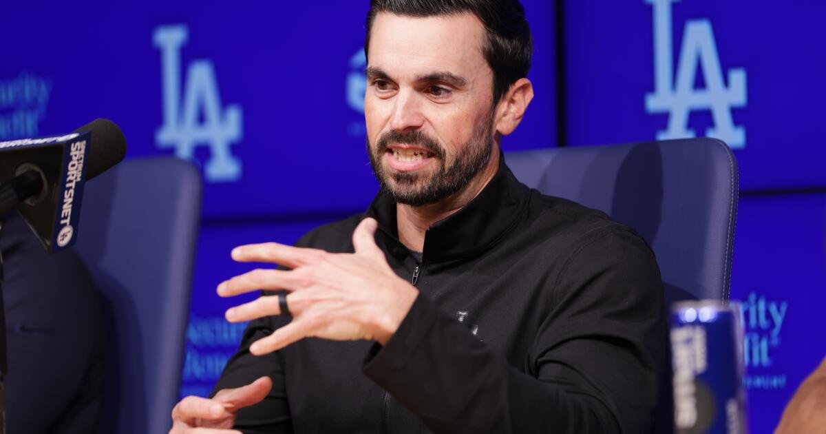 Brandon Gomes responde a los comentarios sobre gastos de Manny Machado y Bryce Harper