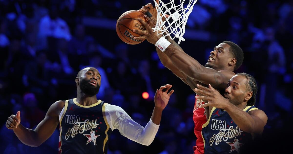 La policía de Beverly Hills cerró un evento de la marca Jaylen Brown durante el fin de semana del Juego de Estrellas de la NBA