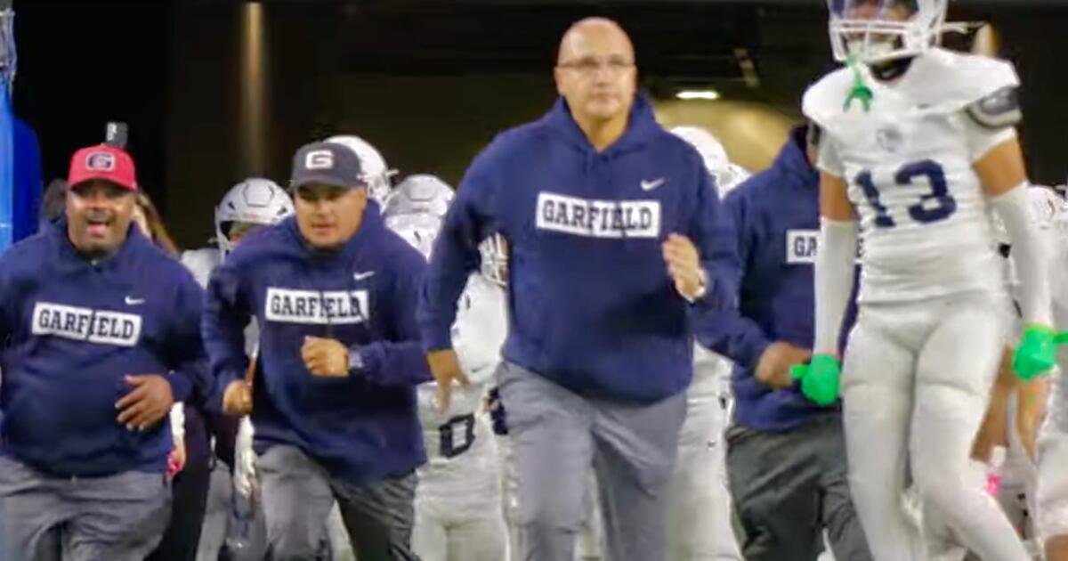 Lorenzo Hernández ha sido nombrado entrenador de fútbol de Whittier High