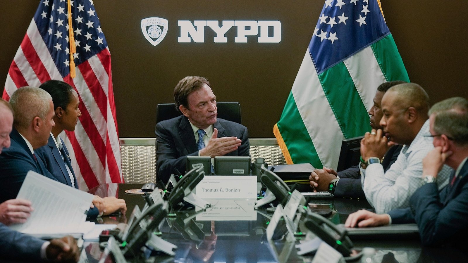 Juez desestima la demanda del ex comisionado de la policía de Nueva York que alega «corrupción sistemática» en el departamento de policía