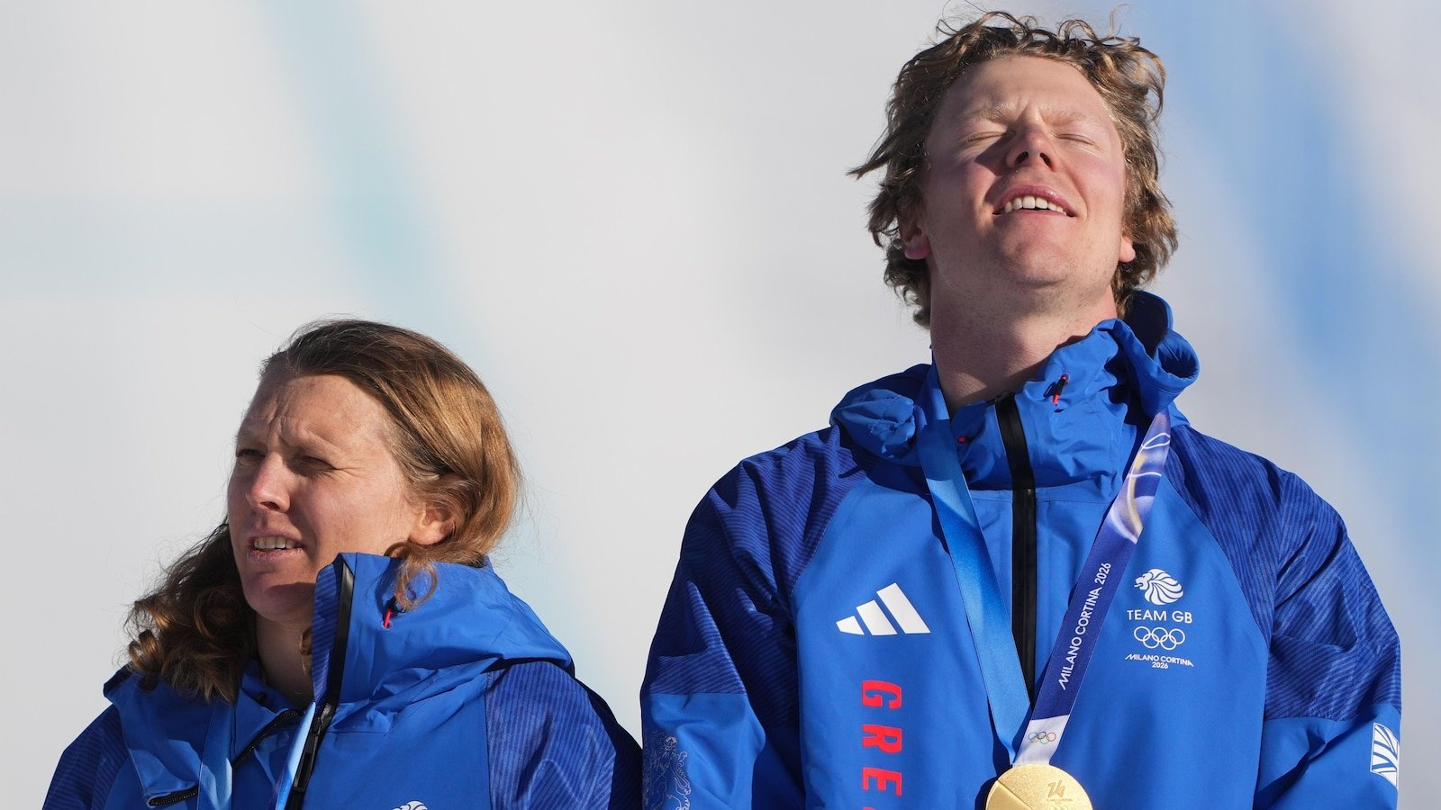 ¡Oro genial! Gran Bretaña ganó su primer título olímpico sobre hielo