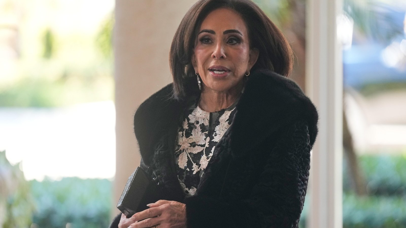 Jeanine Pirro presenta una demanda por negligencia de 250.000 dólares en Nueva York por tropiezo y caída