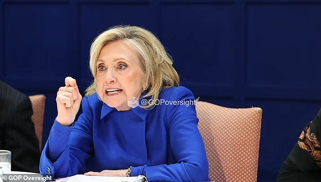 Hillary Clinton critica a Nancy Mays por el evento ‘íntimo’ de Howard Lutnick