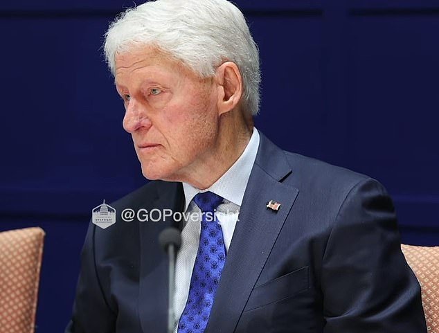 Epstein admite angustiada la existencia de Bill Clinton en medio de demandas demócratas de testimonio de Trump