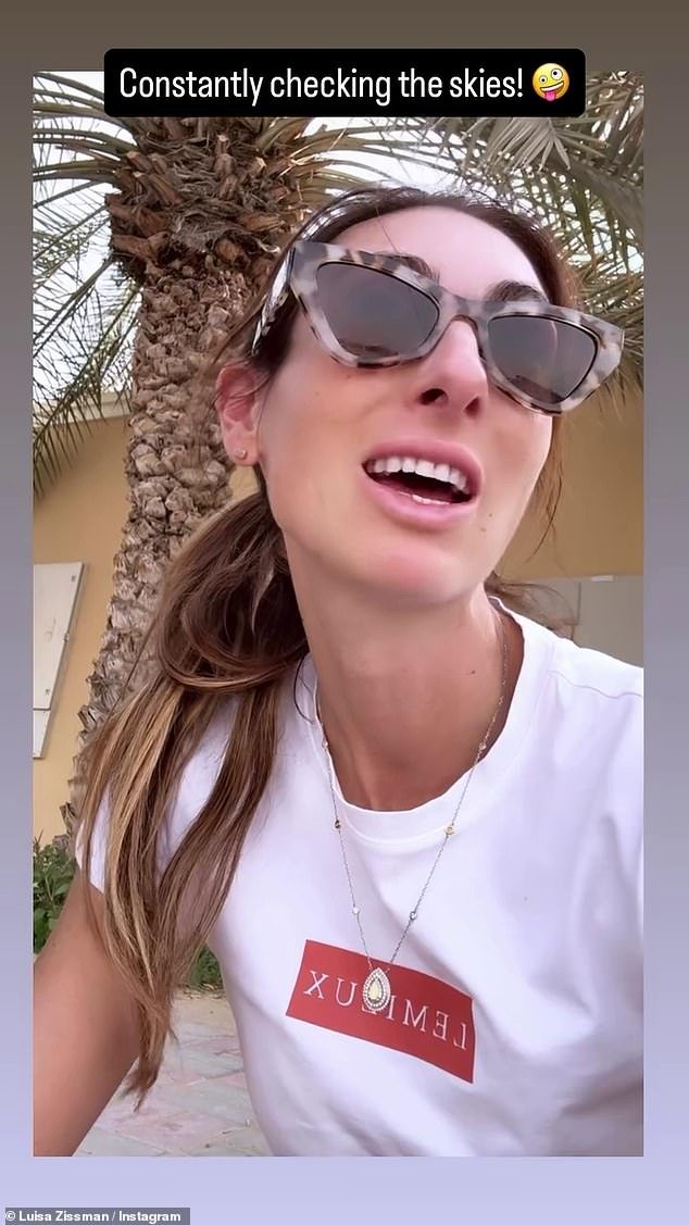 Louisa Zisman dice que está «constantemente comprobando el cielo» mientras Sam Gowland intenta huir del país después de poner a la venta su villa de £ 2 millones en medio de ataques con misiles iraníes en Dubai.