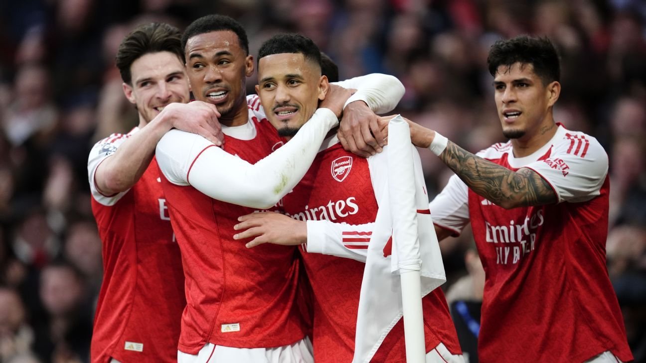 El Arsenal se acerca al título de la Premier League; Las tarjetas rojas del Chelsea continúan
