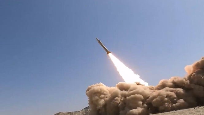 El IRGC dice que Netanyahu y funcionarios israelíes se escondieron en un búnker cuando Tel Aviv fue bombardeada por misiles iraníes