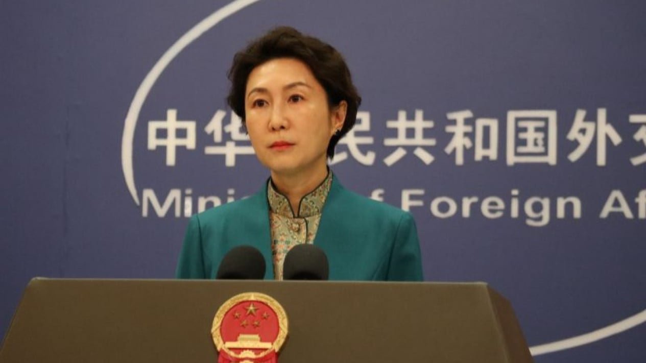 China habla de cerrar el Estrecho de Ormuz y niega vender misiles a Irán