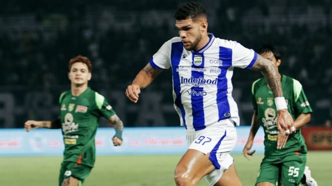 Persebaia frustra la victoria de Persib Bandung en GBT, el feroz duelo termina 2-2