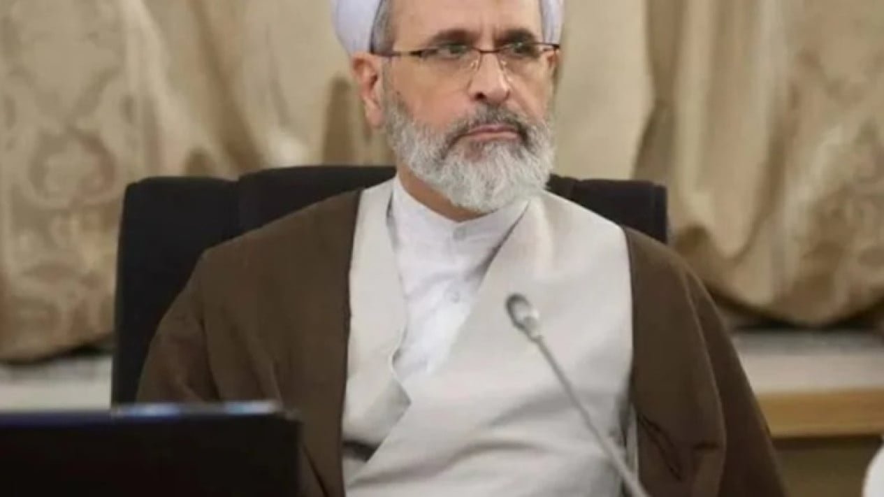 Tras la muerte de Jamenei, el ayatolá Alireza Arafi fue nombrado líder supremo interino de Irán.