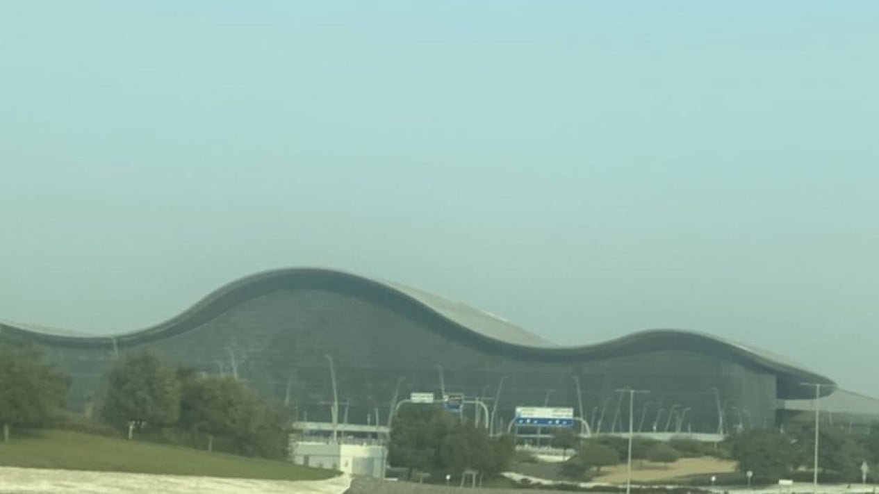 Los vuelos en los Emiratos Árabes Unidos comenzarán a operar de forma gradual y limitada.