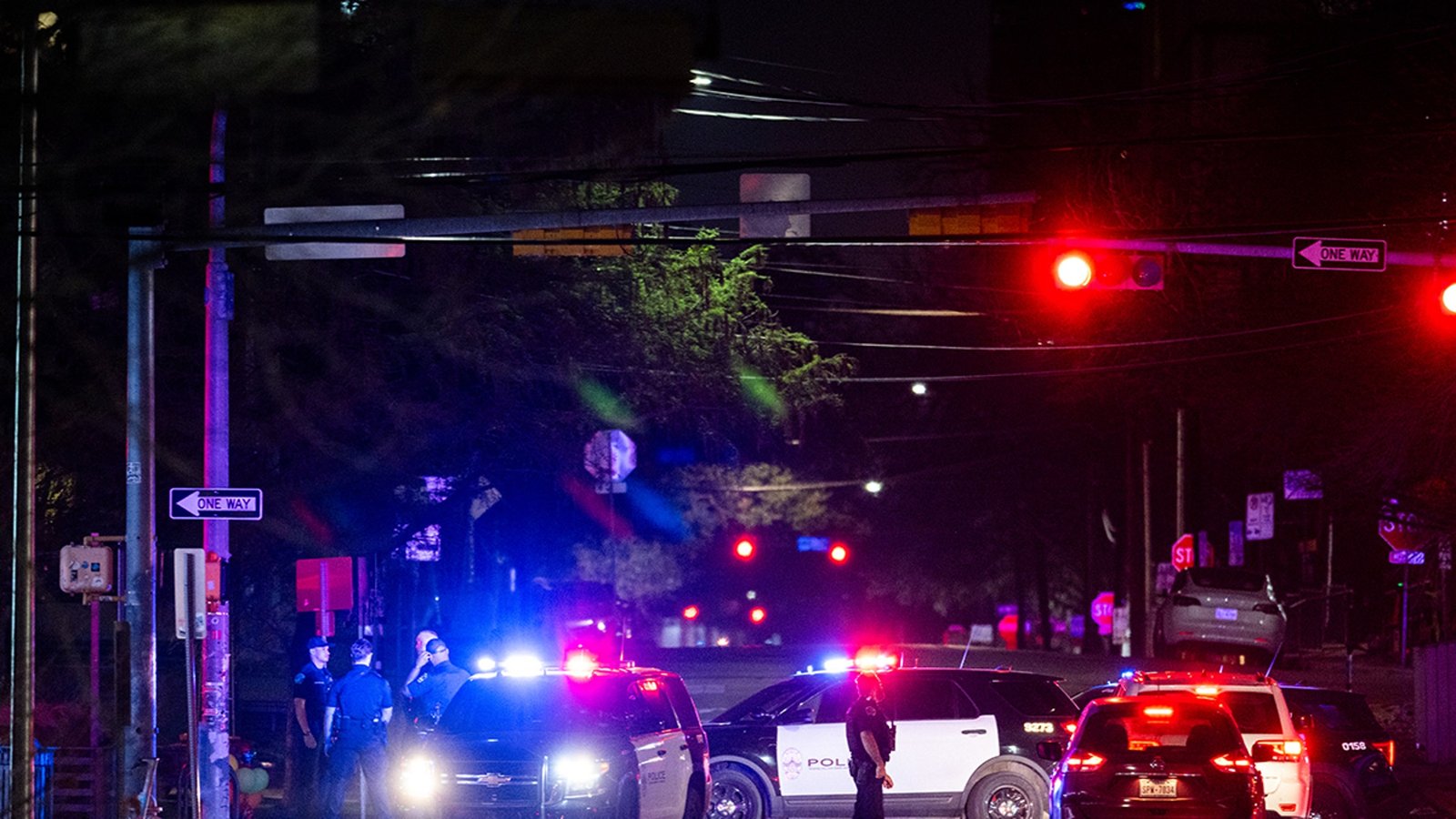 3 personas murieron y 14 resultaron heridas en el tiroteo masivo en un bar de Texas