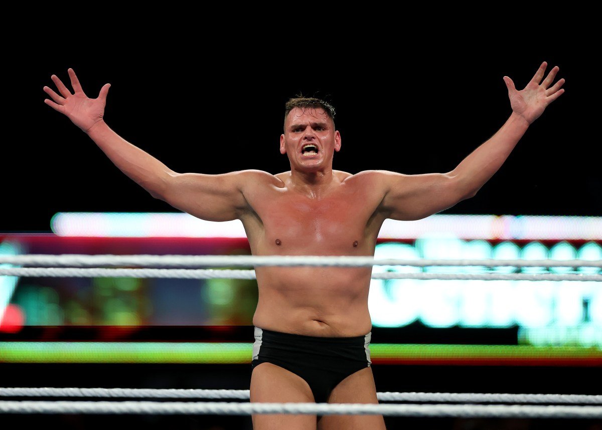 Dragon Lee se desenmascara en el impactante momento de la WWE contra Gunther