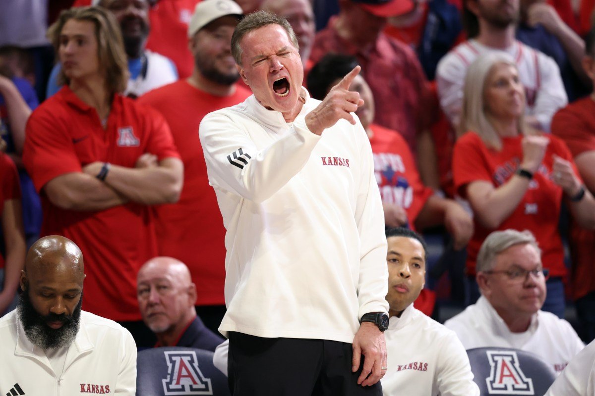 Bill Self se sincera sobre Kansas y Darrin Peterson en la explosión de Arizona