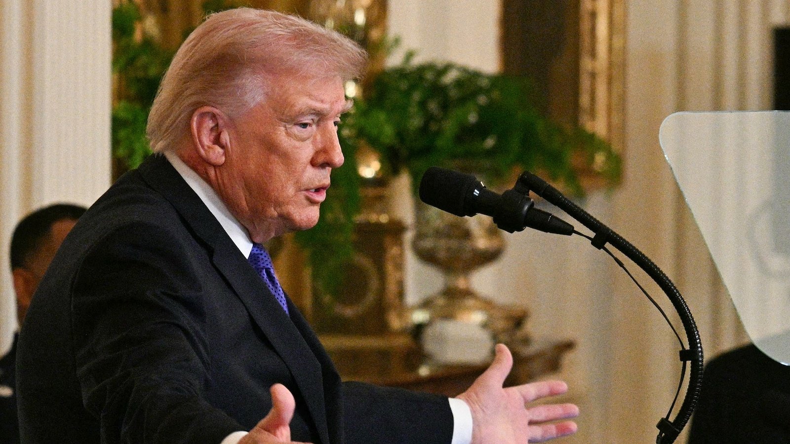 Trump dice que es «demasiado tarde» para conversar con Irán y advierte que Estados Unidos tiene suficientes armas para luchar «para siempre»