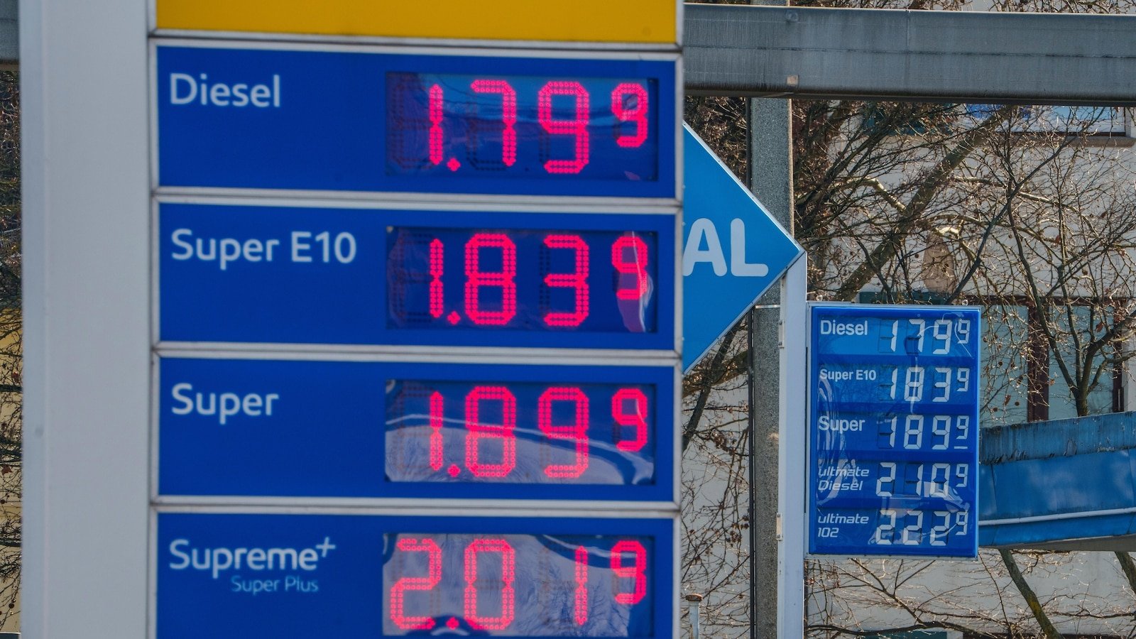 Los precios del petróleo subieron después de que las interrupciones en el petrolero del Estrecho de Ormuz interrumpieran el suministro mundial